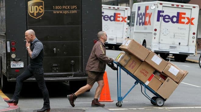 Crowded Streets: Cities Face a Surge in Online Deliveries